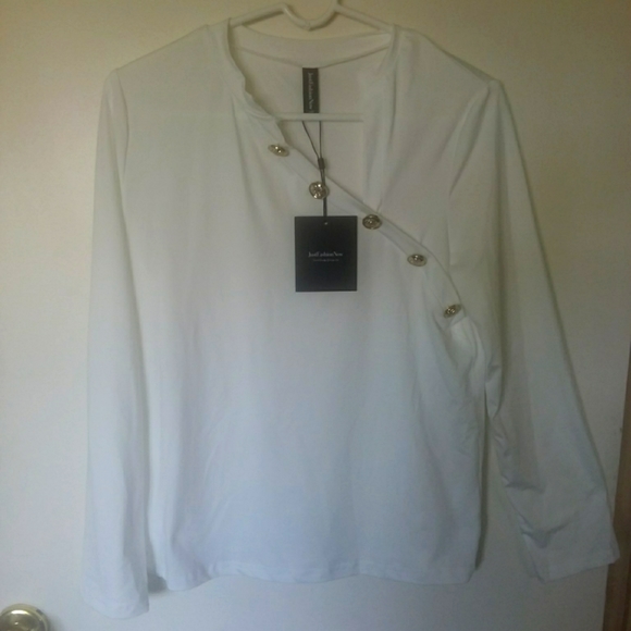 JustFashionNow White top. Size small. Brand new. - Picture 1 of 6